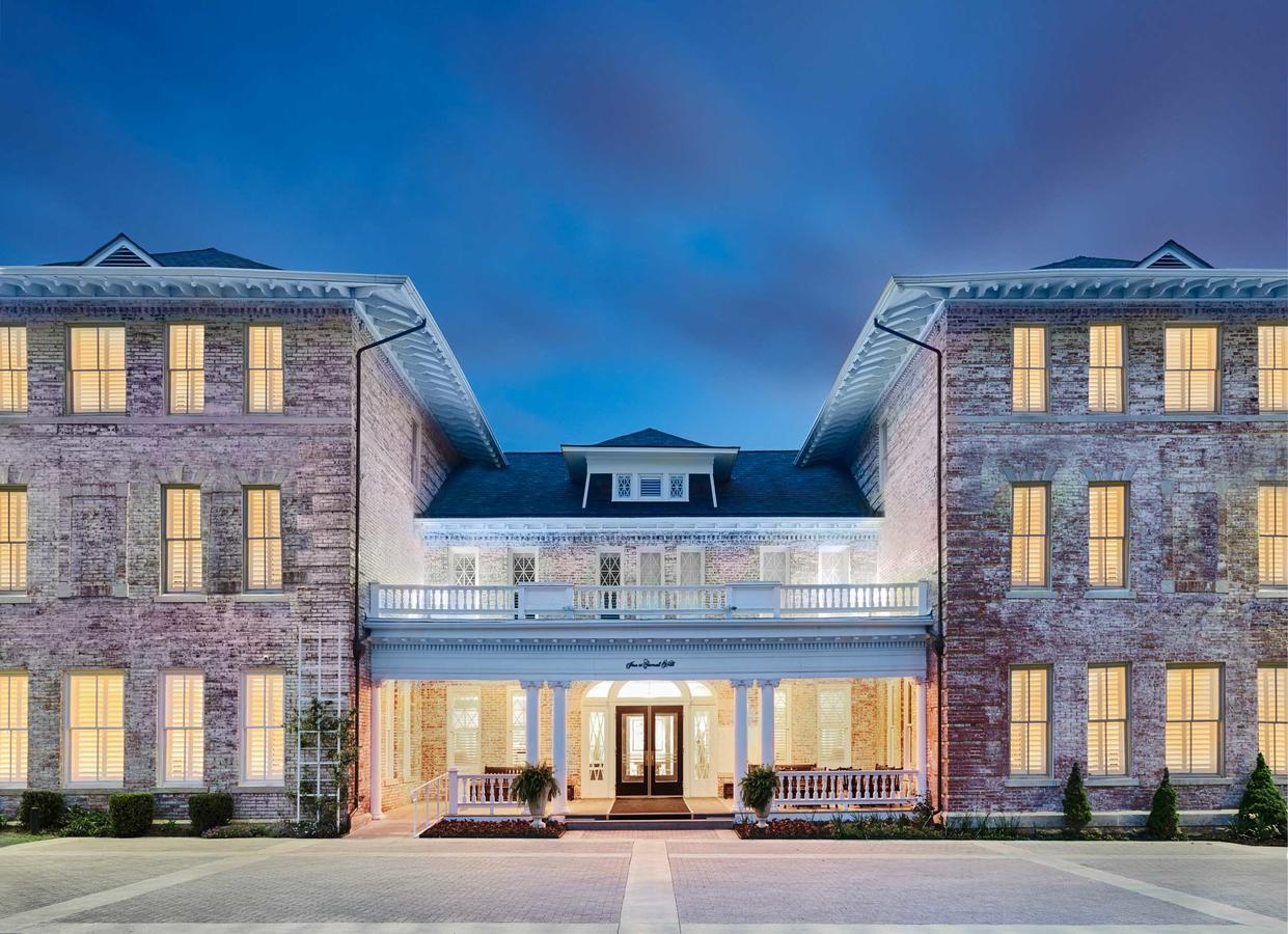 Inn At Carnall Hall Fayetteville Zewnętrze zdjęcie