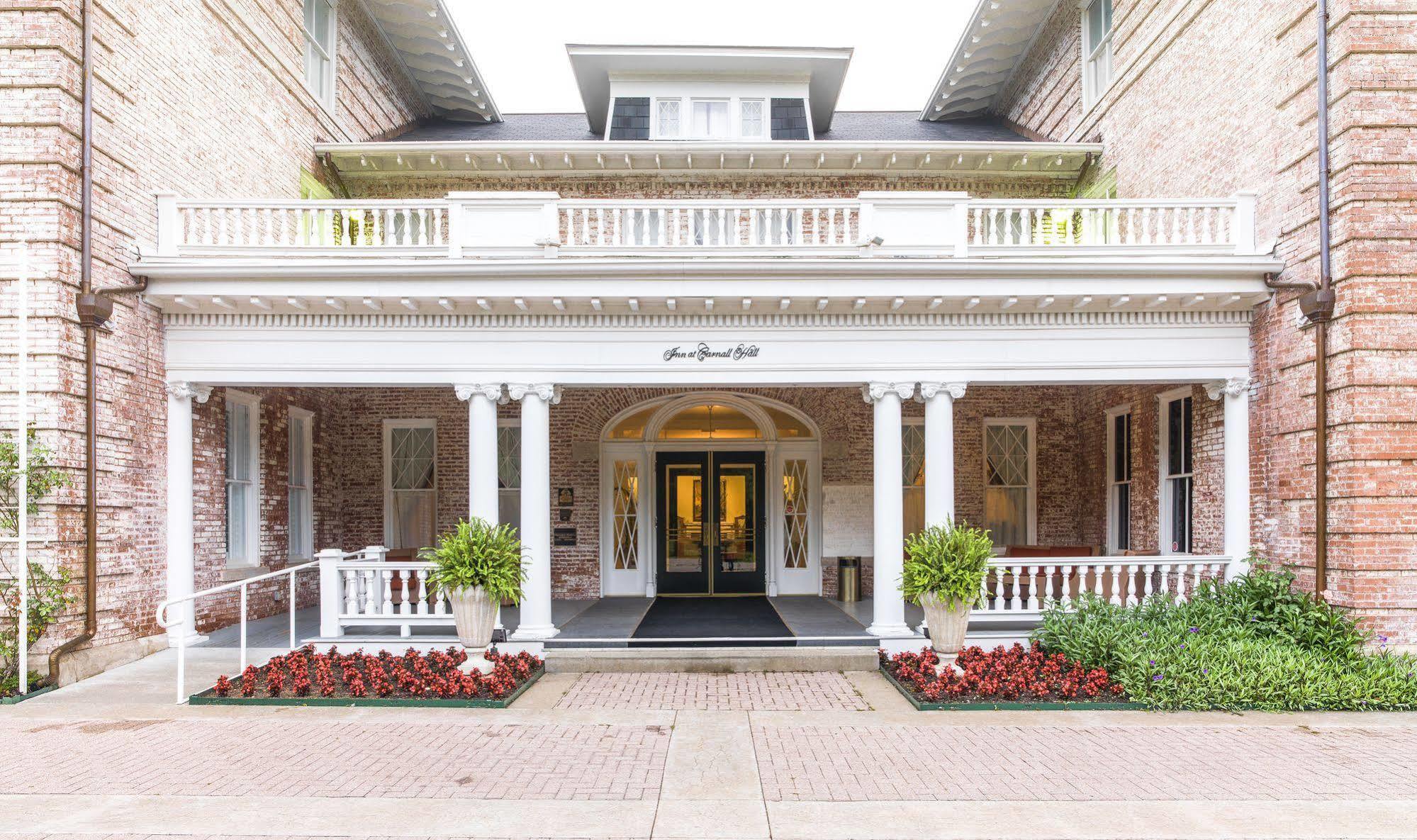 Inn At Carnall Hall Fayetteville Zewnętrze zdjęcie